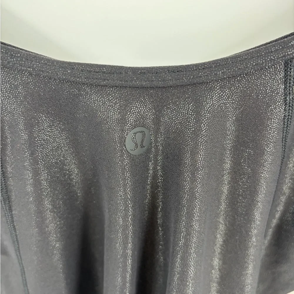 Lululemon women’s align long sleeve cropped black shine performance top size 4
